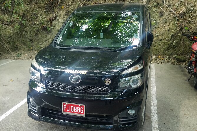 Airport Transfers to Runaway Bay Hotels (MBJ) - The 45-Minute Ride: Comfort First, Views Second