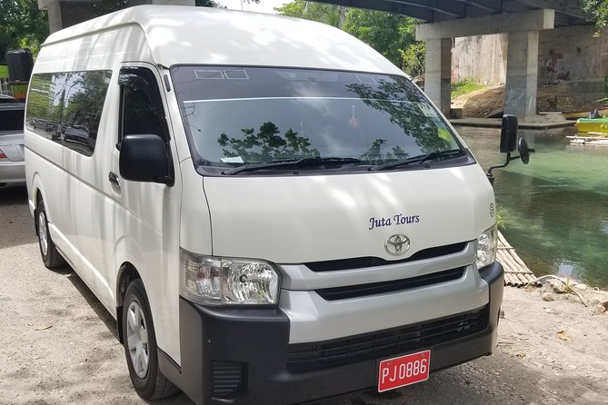 Bahia Principe Grand Jamaica Private Airport transfer - Eastern/Western Corridor Notes: What the Driver Might Point Out