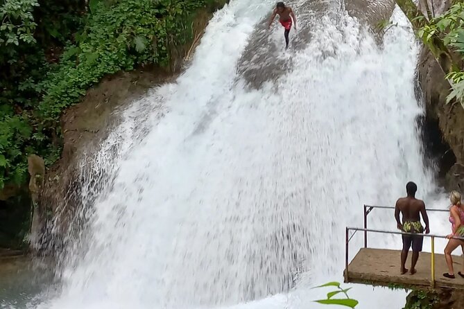 Blue Hole Adventure Ocho Rios. - Mini Pool Cannonball Jump: Quick Thrill, Short Transition