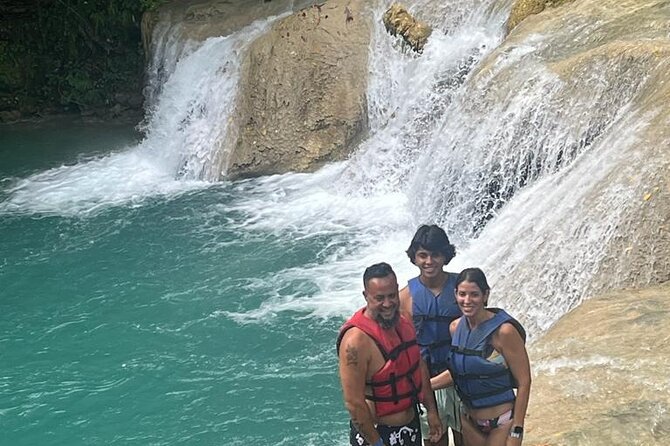 Blue Hole and Beach from Cruise ship Ports or Hotels in Ocho Rios - Price and value of a $100 half-day with tickets included