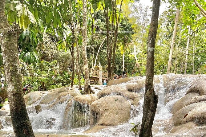 Blue Hole and Dunn's River Tour (Entrance Fees Not Included) - Blue Hole: limestone-filtered water and slippery paths