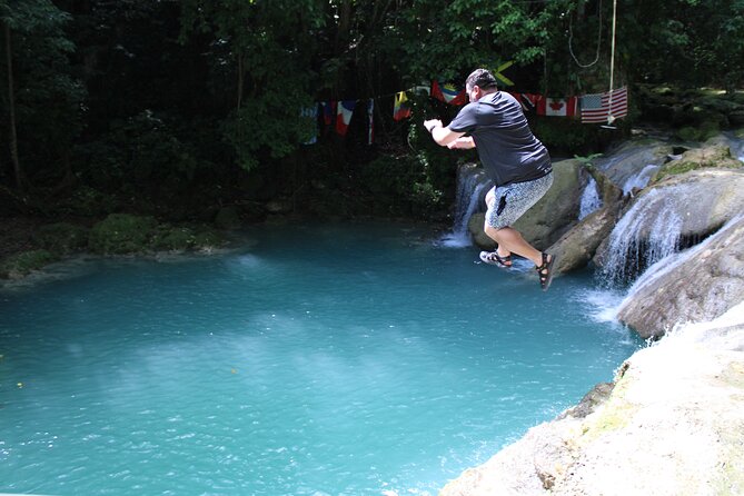 Blue Hole and River Tubing From Ocho Rios Includes Entry Fees - How the 4-hour schedule holds together without feeling rushed