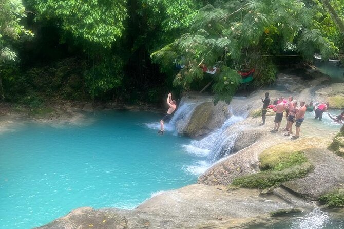 Blue Hole and Sightseeing Tour from Ocho Rios, Jamaica - Group Size, Pacing, and How the Day Stays Organized
