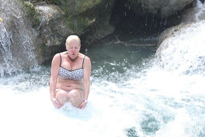 Blue Hole waterfalls from Runaway bay - What the tour includes (and what it doesn’t)