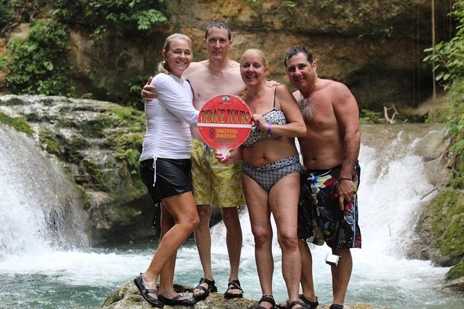 Blue Hole waterfalls from Runaway bay - Who this private Blue Hole trip is best for