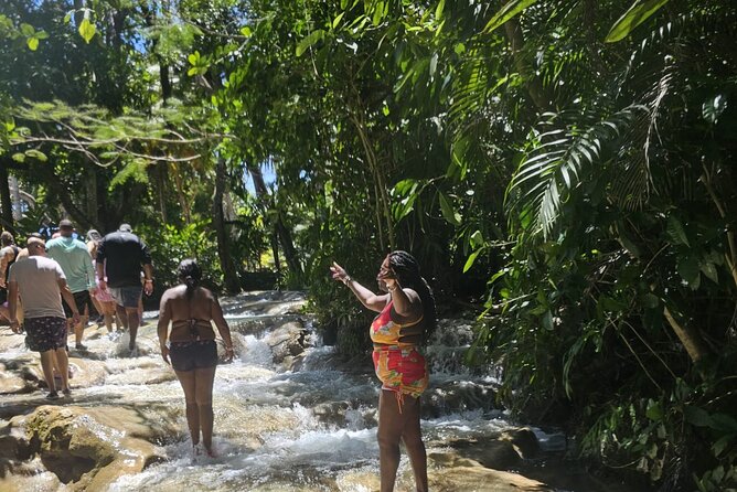Dunn's River Falls and Ocho Rios Sightseeing with Shopping - Key highlights at a glance