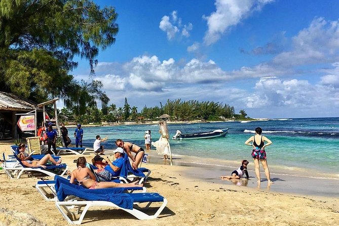 Fantastic Day at Bamboo Blu Beachfront, Ocho Rios - Bamboo Blu’s beachfront setup: why it feels easy
