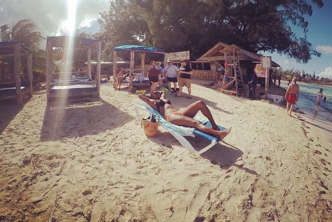 Fantastic Day at Bamboo Blu Beachfront, Ocho Rios - Getting to Ocho Rios: private transport that saves hassle