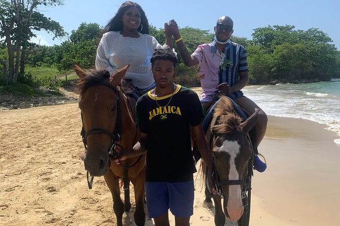 Horseback riding + Bamboo river rafting tour from Ocho Rios - Stop 2 at Mammee Bay: horse control lessons before you ride