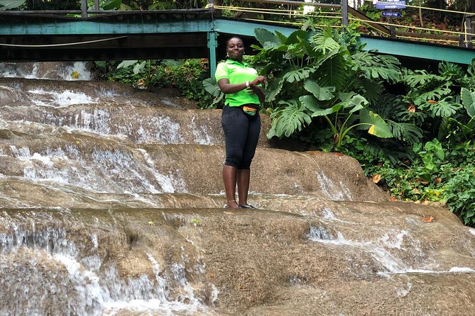 Konoko Falls & Bamboo Beach Transportation Only - Private Tour Pros: Pickup, A/C Ride, and Fewer Hassles