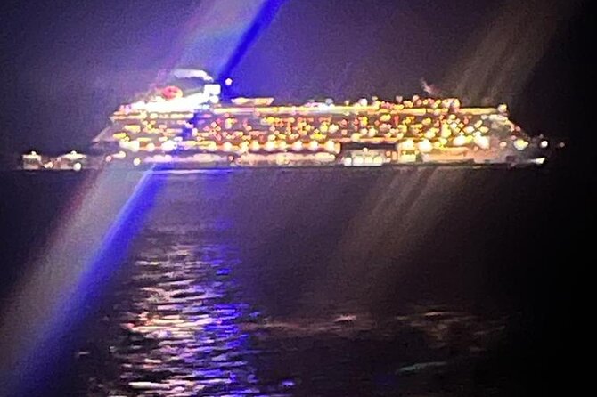 Luminous lagoon Dark night Tour from Ocho Rios and Runaway Bay Hotels - Getting the glow on camera: what you should expect from photos