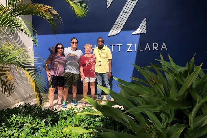 Montego Bay Private Airport Transfer To and from ochi rios - Your Arrival in Ocho Rios: getting to RIU and other lodging without fuss