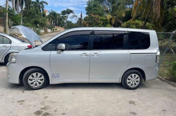 Montego Bay Private Airport Transfers - Round Trip - Round-Trip Value at $25 Per Person