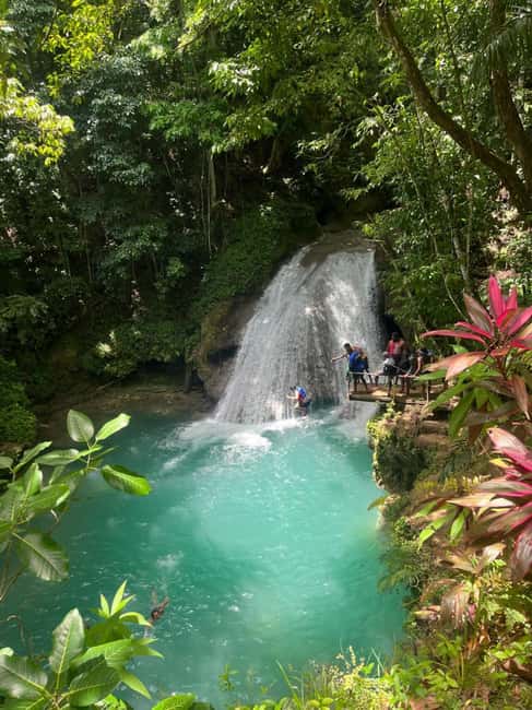 Ocho Rios: Blue Hole and Bamboo River Rafting - Key things to know before you go