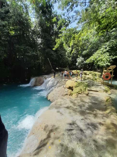 Ocho Rios: Blue Hole and Bamboo River Rafting - Bamboo rafting at Rio Nuevo: slow scenery with captain stories