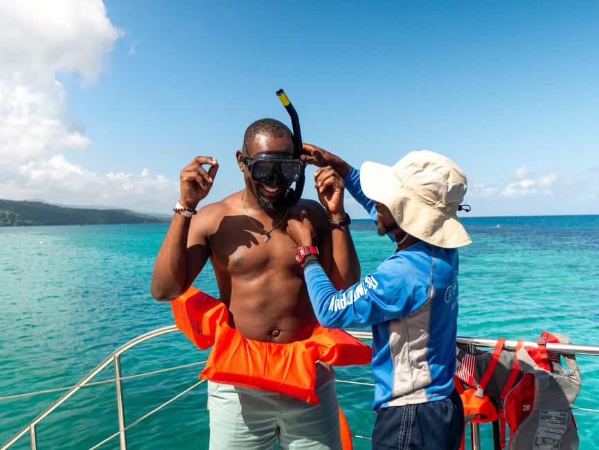 Ocho Rios: Catamaran Sail & Snorkel + Dunn's River Climb - Ocho Rios Comes at You Fast: What This Day Really Includes