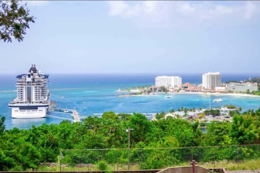 Ocho Rios: Guided Sightseeing Tour - Ocho Rios in 2 hours: what you actually get
