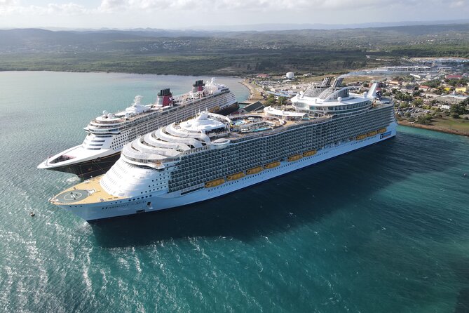 Ocho Rios Hotels Airport Private Transfer (MBJ) - Roundtrip or one-way: choose based on your travel style