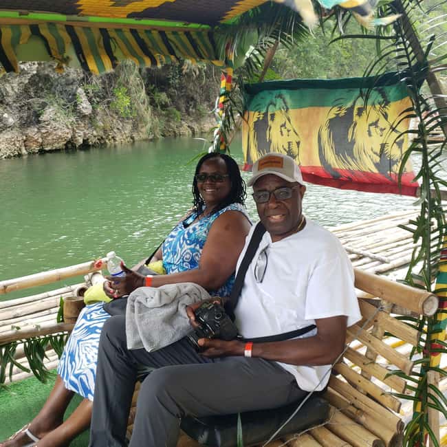 Ocho Rios Jamaica: River Bamboo Rafting Activity - What you’ll actually notice on the river (besides the scenery)