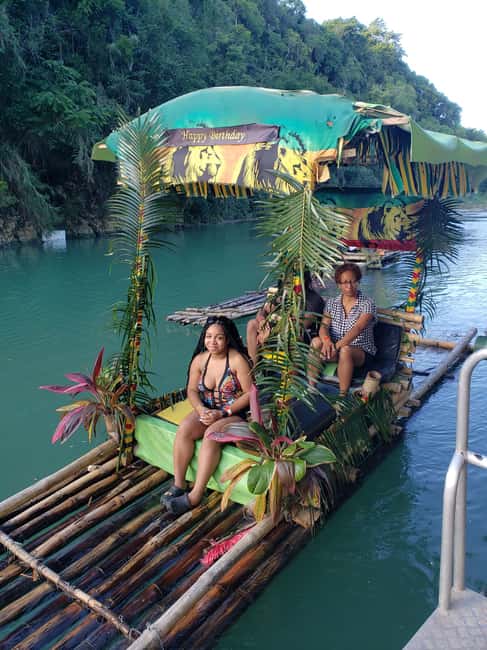 Ocho Rios Jamaica: River Bamboo Rafting Activity - The coconut water and the guide talk that makes Jamaica feel closer