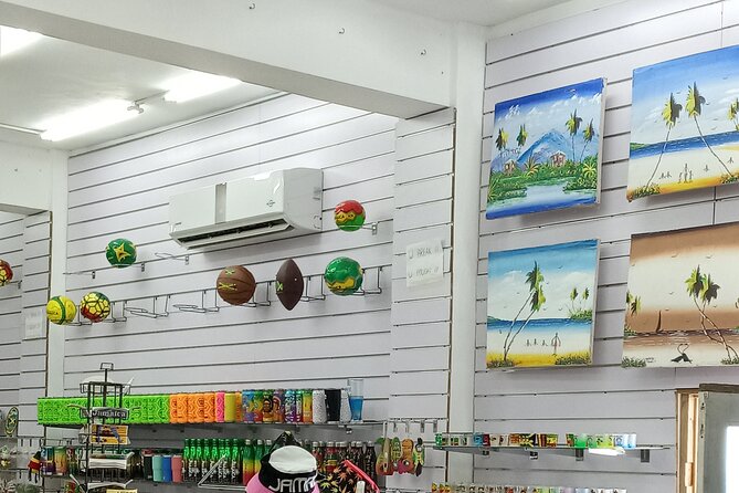Ocho Rios Shopping Tour - The craft market stroll: souvenirs with a local feel