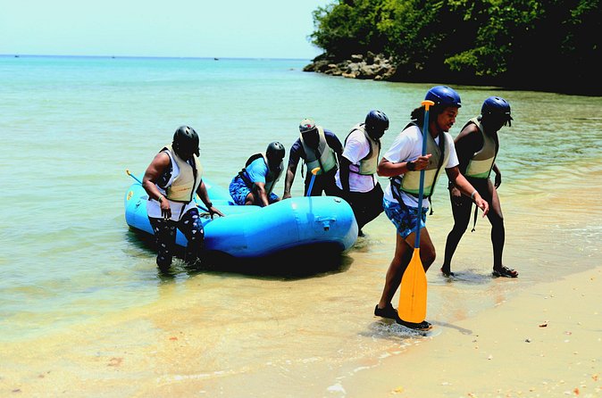 Ocho Rios Shore Excursion: River Rafting and Beach Adventure - Rafts vs tubes: how water levels can change your adventure