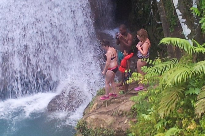 Ocho Rios Tour: Blue Hole and Dunn's River Falls - Blue Hole: rope swings, caves, and natural pool time