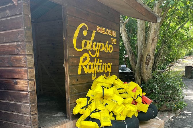 Ocho Rios White river tubing along with beach and lunch stop - Price and value: is $125 a good deal here?