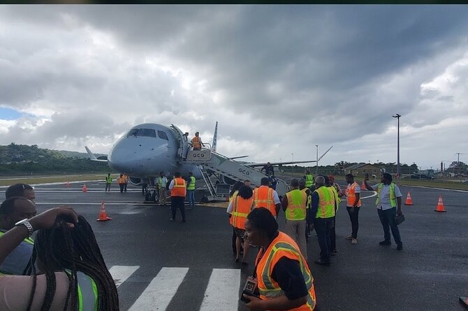 Private Ian Fleming Airport Transfer to Ocho Rios and Runaway Bay - Pricing: what $14.50 per person buys you in real value