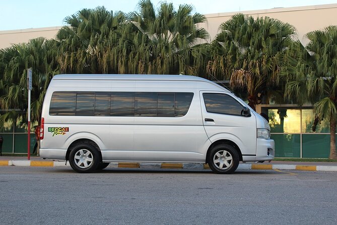 Private Montego Bay Airport Transfer to Ocho Rios Hotels - Key Things I’d Notice Right Away