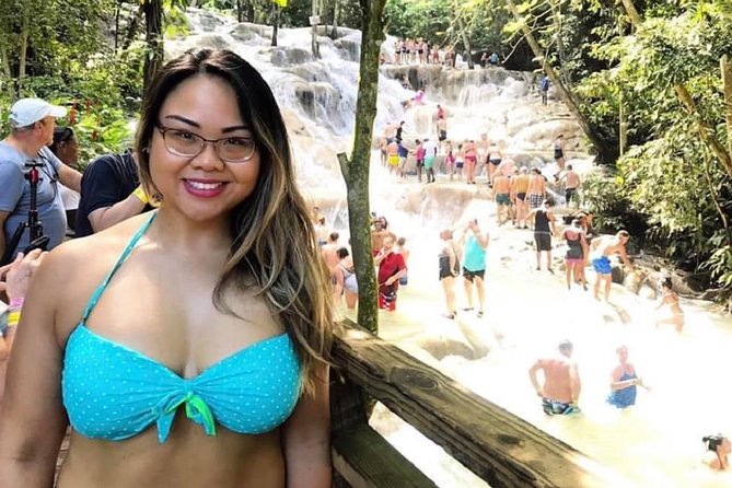 Private Tour - Dunn's River Falls and Ocho Rios Experience from Ocho Rios - What to bring (and what not to forget) for comfort at the falls