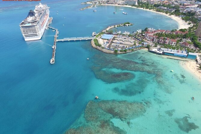 Private Tour From Runaway Bay to Ocho Rios, Blue Hole, Sightseeing and Shopping. - The guide factor: why Winston and Leroy show up in good ratings