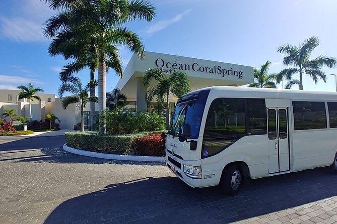 Private Transfer From Kingston Airport To Kingston Hotel One Way - Meeting Norman Manley Airport: Name Sign Pickup Done Right