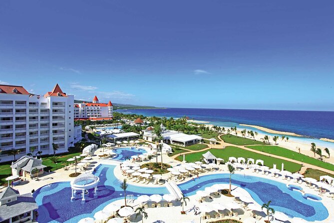 Private Transfers from Montego Bay Airport to Runaway Bay Hotels - From Sangster Airport to Runaway Bay Hotels without the hassle