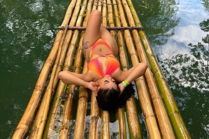 Rafting and Shopping from Riu Ocho Rios - On the bamboo rafts: currents, safety, and what guides actually do