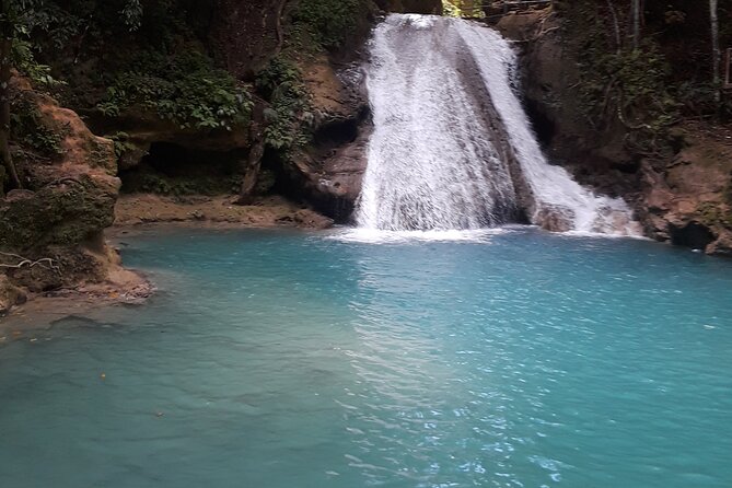 River Tubing and Blue Hole Private Tour from Ocho Rios - Food and Drinks: Jerk Chicken and Red Stripe Are There, but at Your Expense