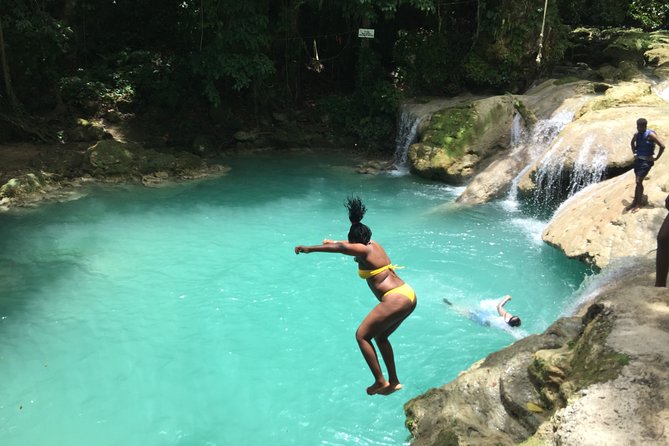 Roundtrip Private Shuttle from Ocho Rios to Blue Hole and Back - Key Points I’d Plan Around