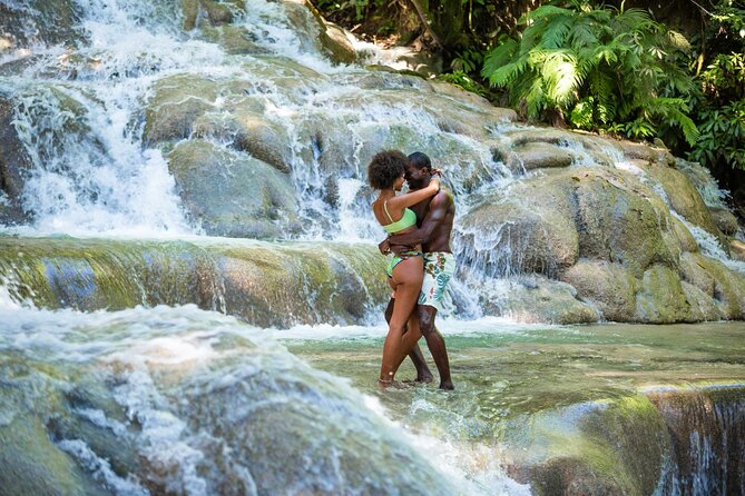 Self-Driven MINI Cooper Tour From Montego Bay To Ocho Rios - Lunch in Ocho Rios: included food that turns the drive into a full day