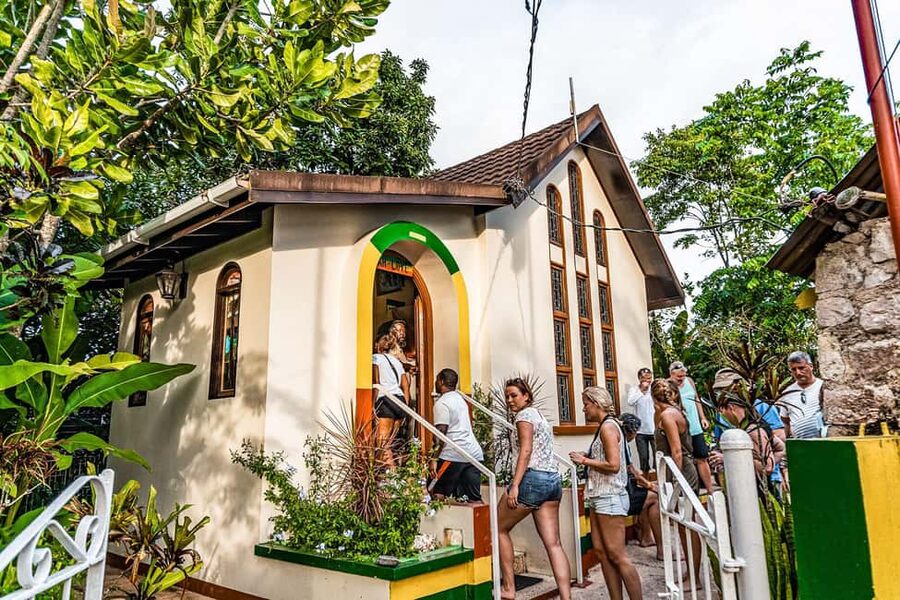 St. Ann: Bob Marley Nine Mile Tour from Ocho Rios - Getting From Ocho Rios to Nine Mile: the Road Trip Reality