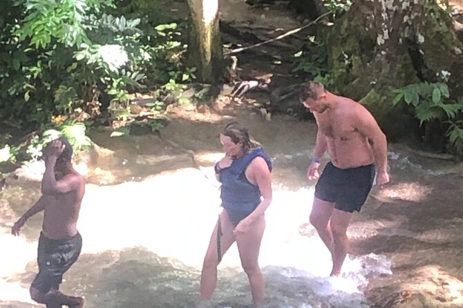 Wet and Wild - Blue Hole and Dunn's River - Why This Blue Hole + Dunn’s River Combo Works in 3 Hours